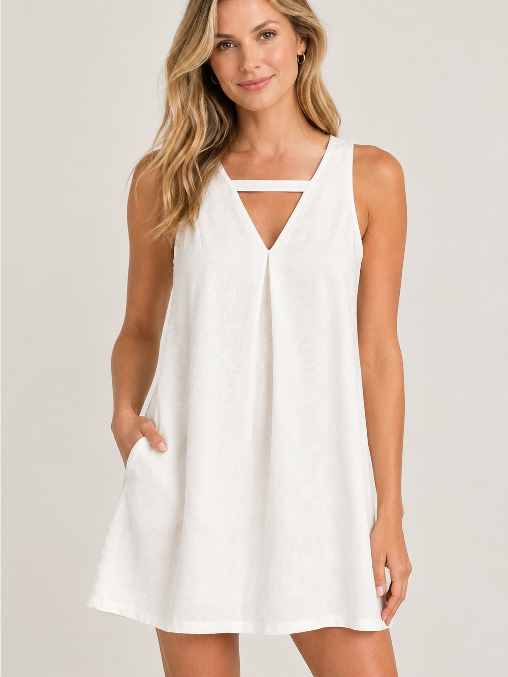 BCBGeneration White Sleeveless V-Neck Mini Dress